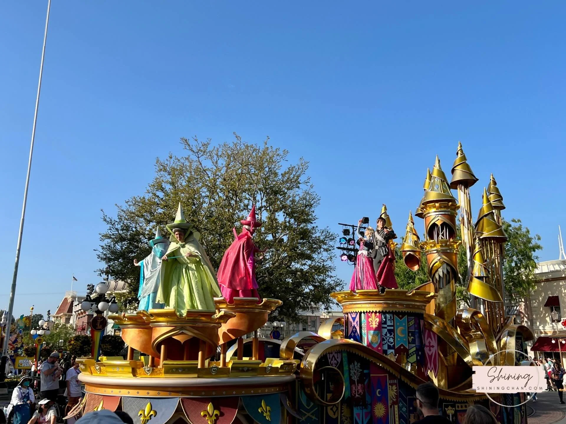 加州迪士尼 Parade