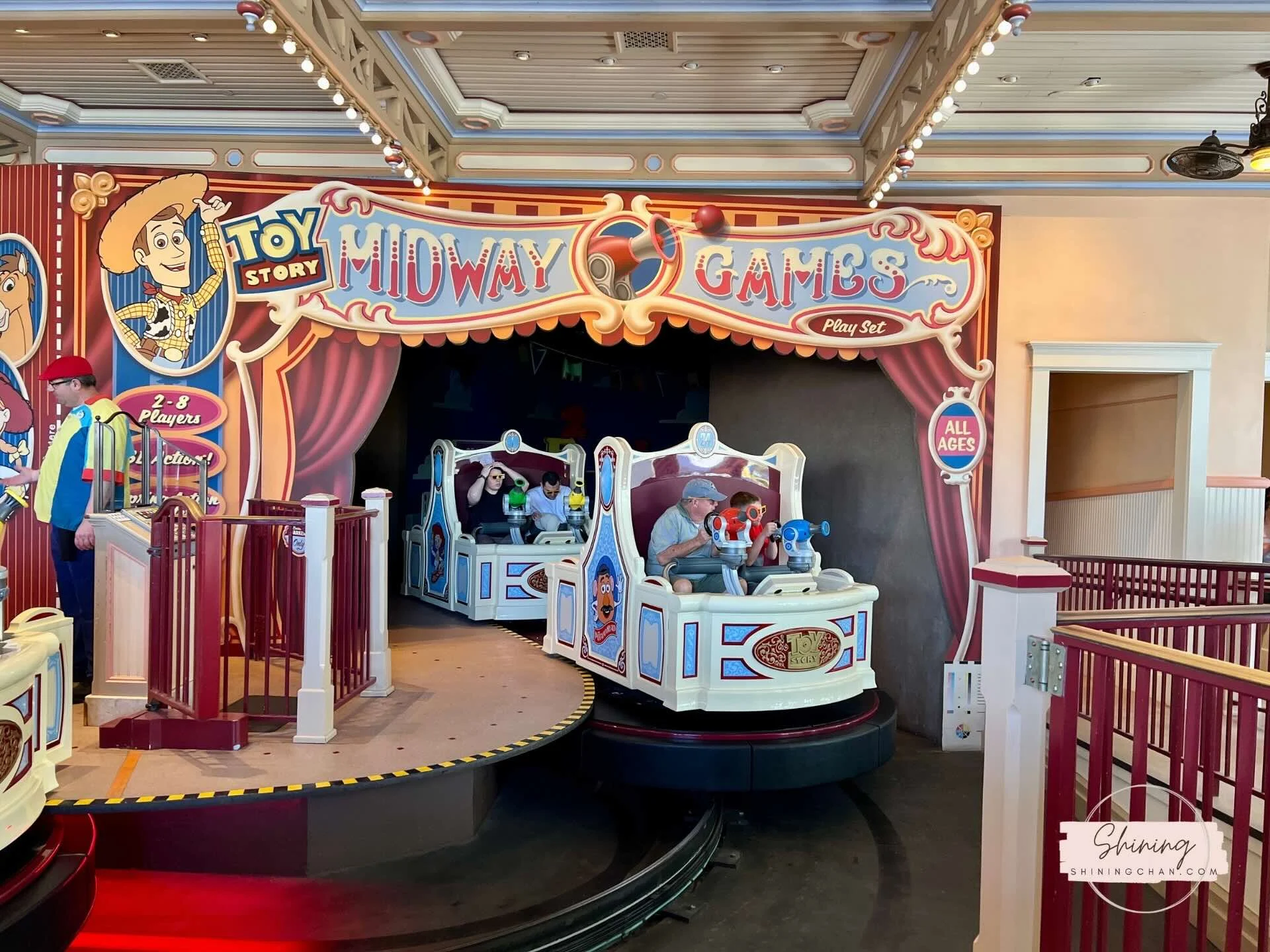 加州迪士尼 Pixar Pier 玩具總動員射擊