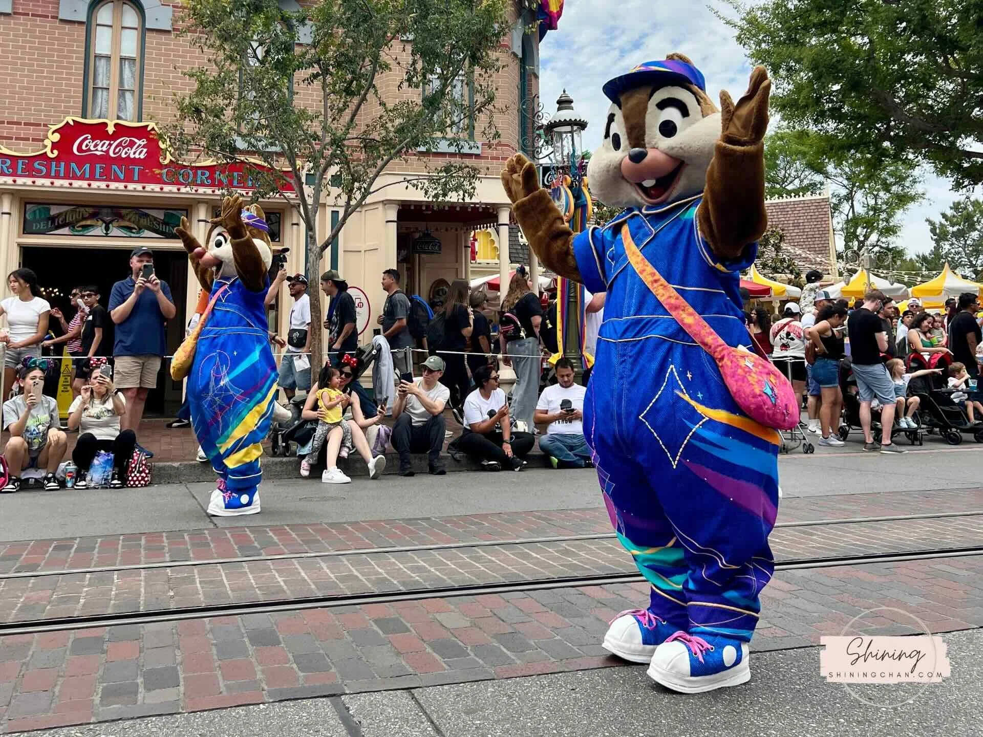 加州迪士尼 70th The Celebrate Happy Cavalcade
