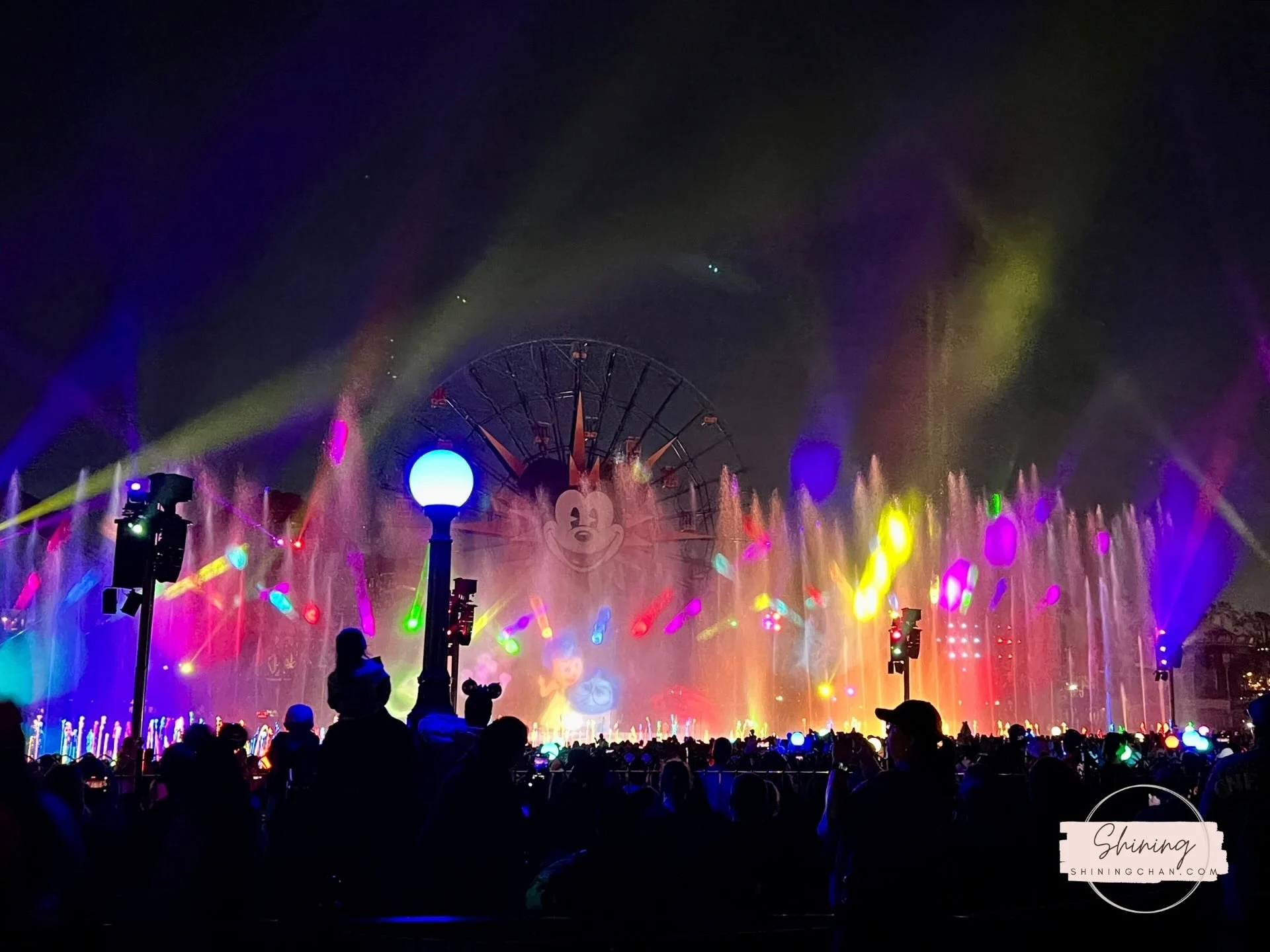 加州迪士尼 70th World Of Color Happiness
