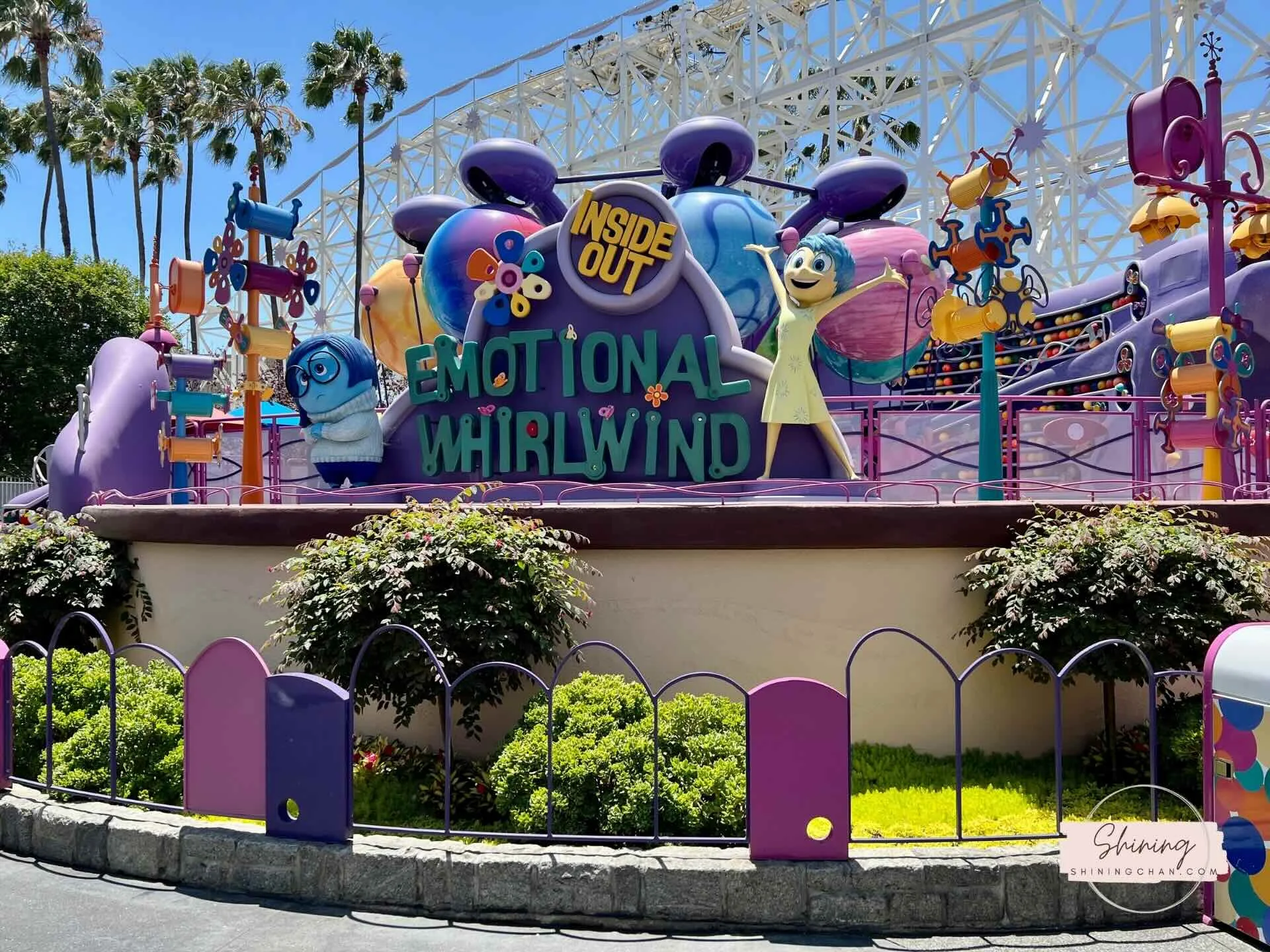 加州迪士尼 Pixar Pier 腦筋急轉彎情緒風暴