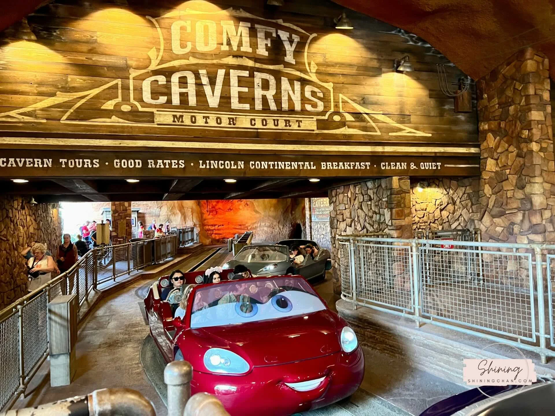加州迪士尼 Cars Land Radiator Springs Racers 2